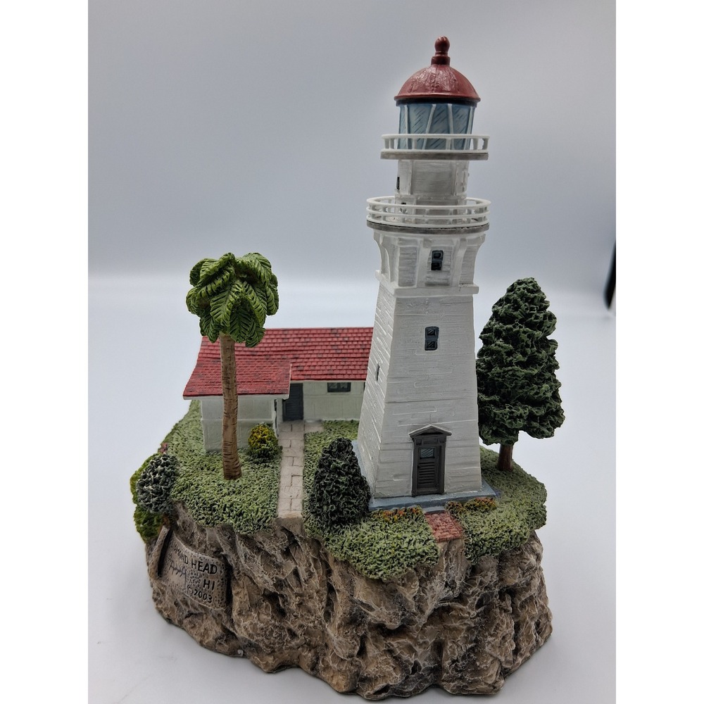 Harbour Lights Diamond Head Hawaii 446 Lighthouse Figurine 2003 COA Box